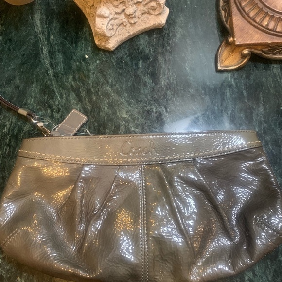 Coach wristlet zippered purse - Picture 3 of 8